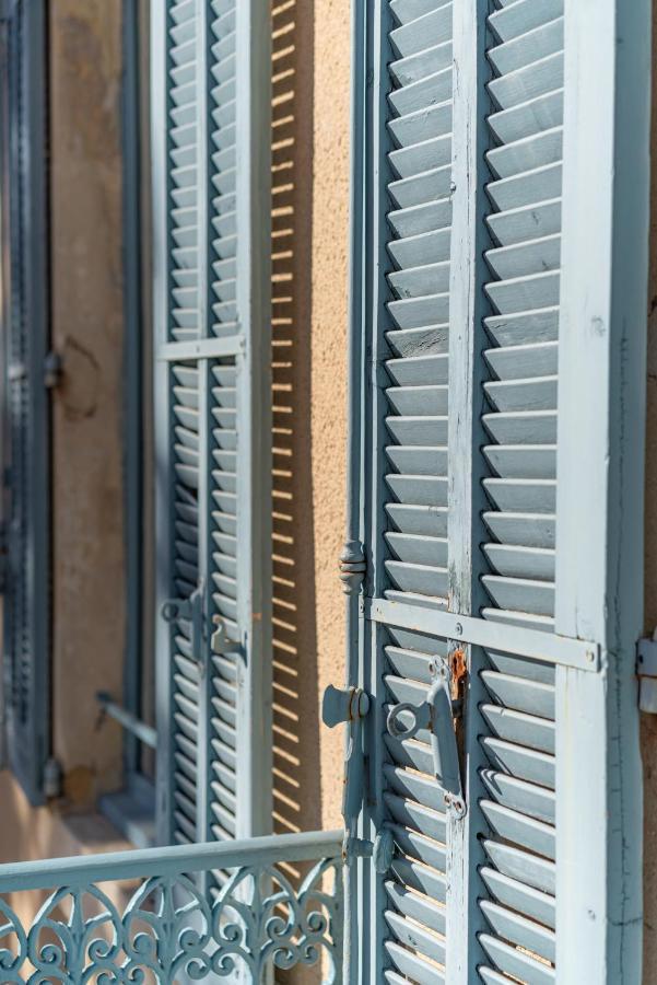 Le Plus Beau Balcon Des Arenes Nimes Ngoại thất bức ảnh